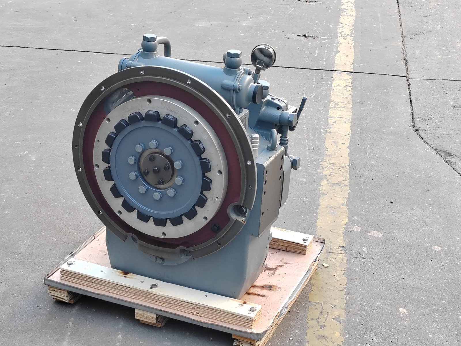 Best Price 135A Gear Ratio 2.03-5:1 Advance Diesel Engine Gearbox New and in Stock for Marine Gearbox - Image 6